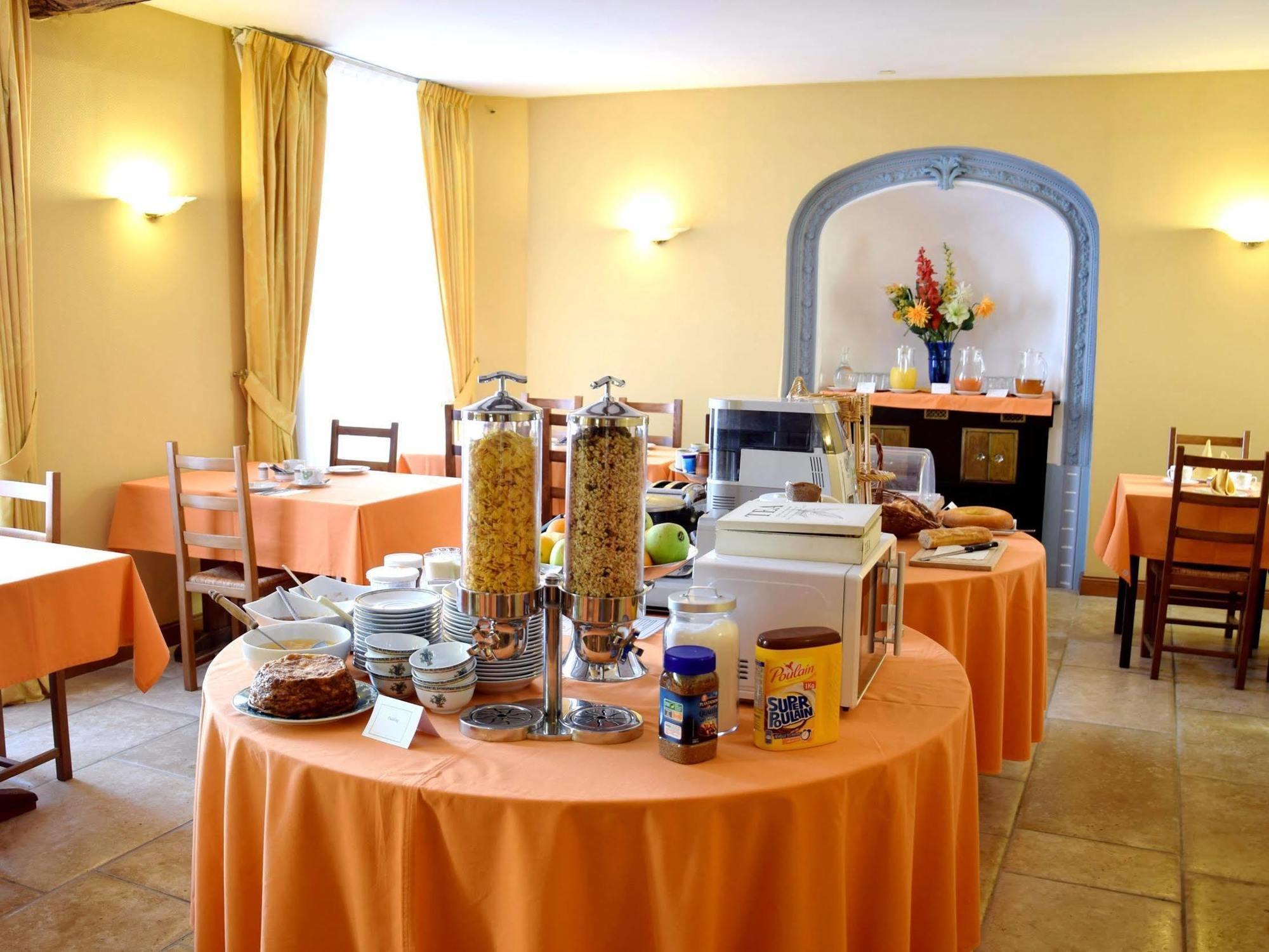 Logis Le Saint Nicolas Bar-sur-Aube Εξωτερικό φωτογραφία